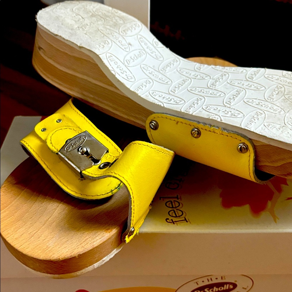 Dr. Scholl's Bright Yellow Women's Mules
